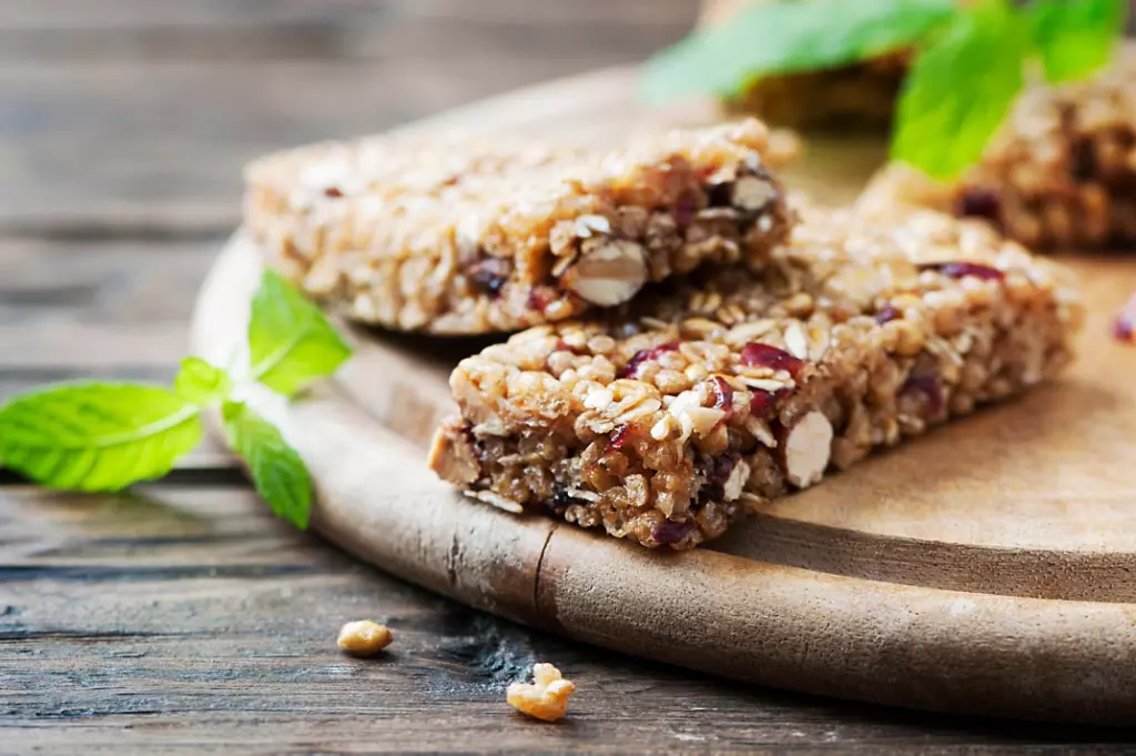 granola bars